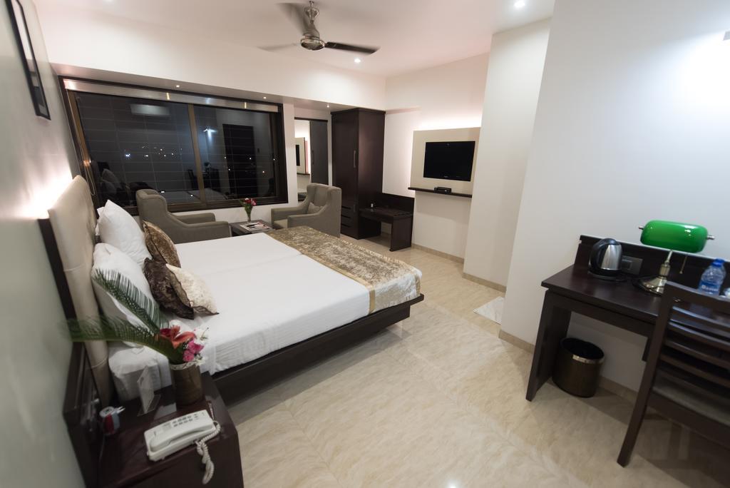 Hotel Le Grande - Mumbai International Airport Dış mekan fotoğraf