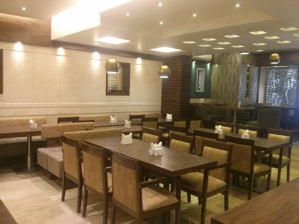 Hotel Le Grande - Mumbai International Airport Dış mekan fotoğraf